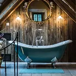 Kovárna - Frýdštejn - Stylové Ubytování, Luxusní Wellness, Zážitková Restaurace Resort