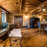 Resort Kovárna - Frýdštejn - Stylové Ubytování, Luxusní Wellness, Zážitková Restaurace *