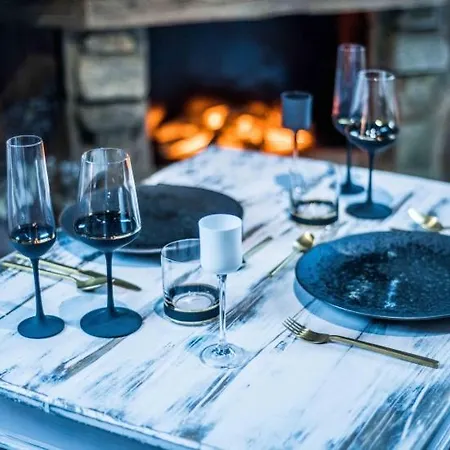 אתר נופש Kovarna - Frydstejn - Stylove Ubytovani, Luxusni Wellness, Zazitkova Restaurace Hodkovice nad Mohelkou