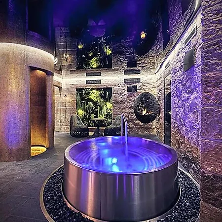 Курортный комплекс Kovarna - Frydstejn - Stylove Ubytovani, Luxusni Wellness, Zazitkova Restaurace