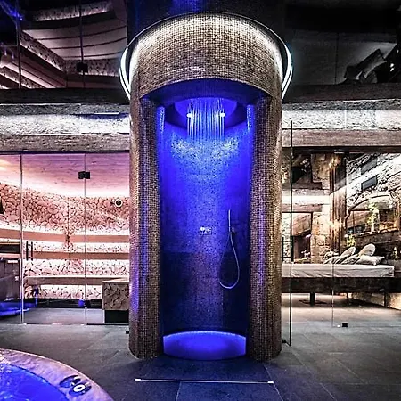 Kovárna - Frýdštejn - Stylové Ubytování, Luxusní Wellness, Zážitková Restaurace Rezort *