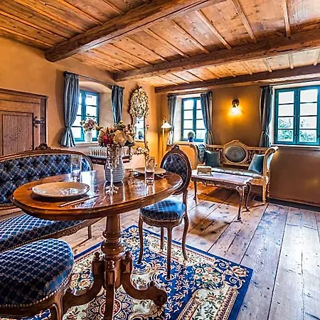 Rezort Kovárna - Frýdštejn - Stylové Ubytování, Luxusní Wellness, Zážitková Restaurace