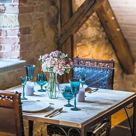 Rezort Kovárna - Frýdštejn - Stylové Ubytování, Luxusní Wellness, Zážitková Restaurace Hodkovice nad Mohelkou