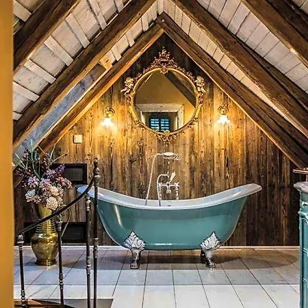 Rezort Kovárna - Frýdštejn - Stylové Ubytování, Luxusní Wellness, Zážitková Restaurace Hodkovice nad Mohelkou