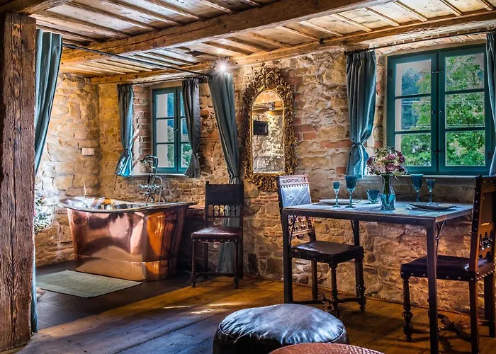 Kovárna - Frýdštejn - Stylové Ubytování, Luxusní Wellness, Zážitková Restaurace Rezort