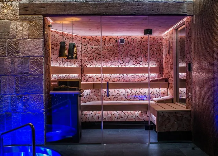 Kovárna - Frýdštejn - Stylové Ubytování, Luxusní Wellness, Zážitková Restaurace *