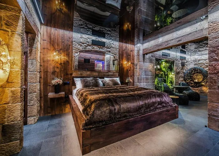 Kovárna - Frýdštejn - Stylové Ubytování, Luxusní Wellness, Zážitková Restaurace Hodkovice nad Mohelkou