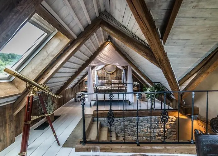 Rezort Kovárna - Frýdštejn - Stylové Ubytování, Luxusní Wellness, Zážitková Restaurace *