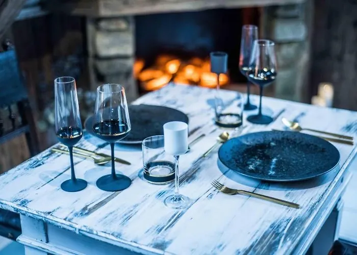 Rezort Kovárna - Frýdštejn - Stylové Ubytování, Luxusní Wellness, Zážitková Restaurace Hodkovice nad Mohelkou