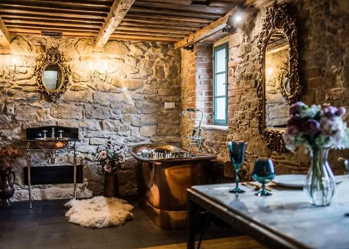 Kovárna - Frýdštejn - Stylové Ubytování, Luxusní Wellness, Zážitková Restaurace Hodkovice nad Mohelkou
